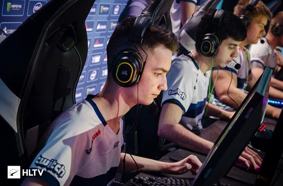 英雄联盟T1冠军皮肤发布Faker独享九款设计